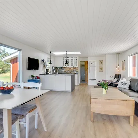 Thorvor - 1-5km From The Sea By Interhome